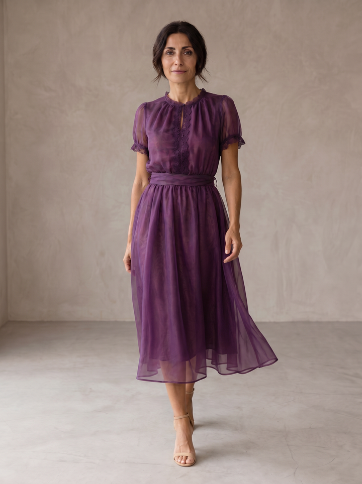 Felicity | Vestido largo de gasa con ribete de encaje