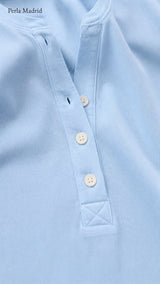 Carlota | Top Henley de algodón con detalle de botones