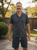 Beau | Conjunto de camisa y bermudas de pana aterciopelada
