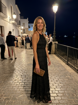 Rosa | Vestido maxi halter con volantes escalonados