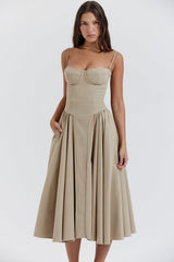 Dilly | Vestido midi estilo corsé